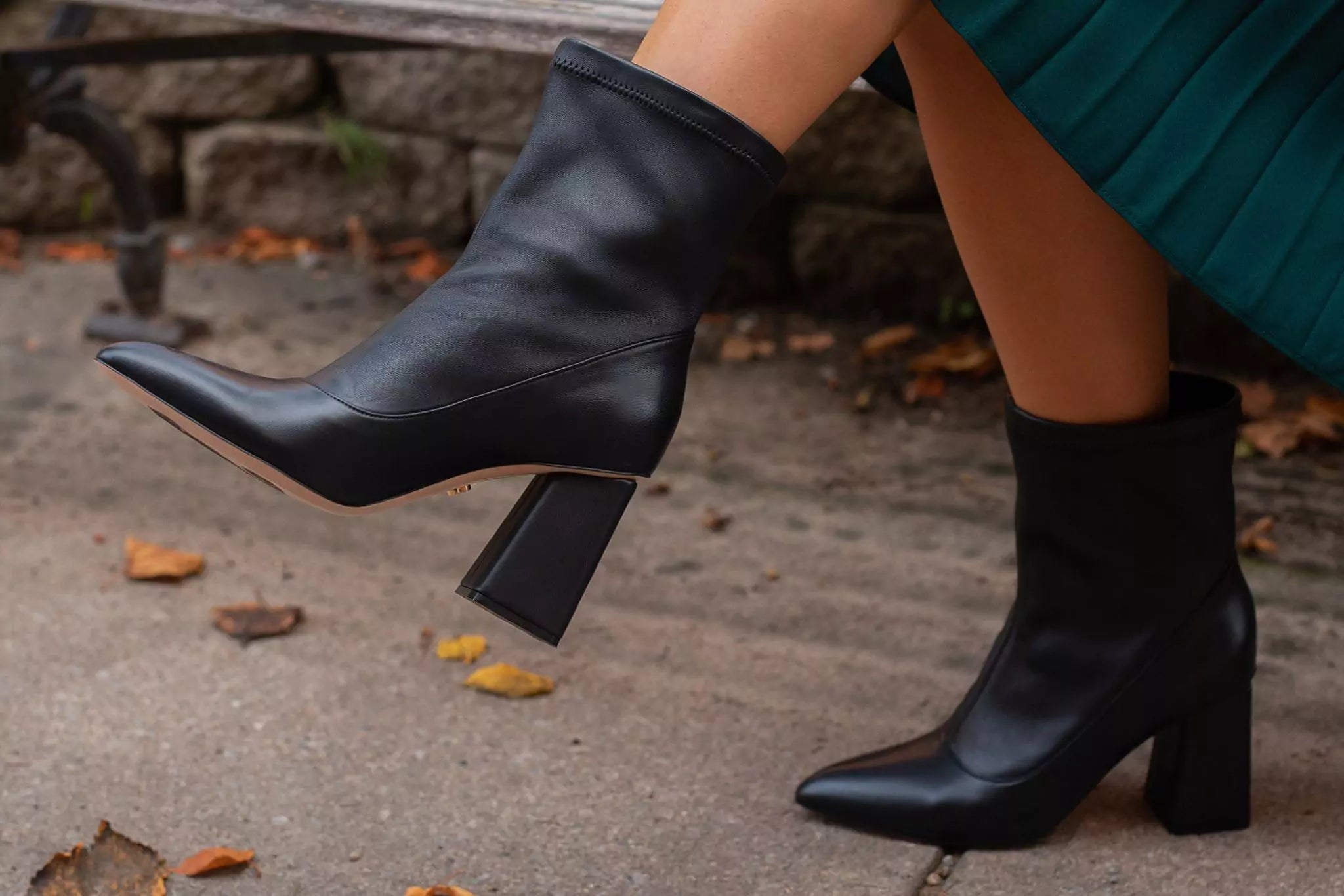 Say Goodbye to Foot Pain: The Benefits of Wearing Orthopedic Heels